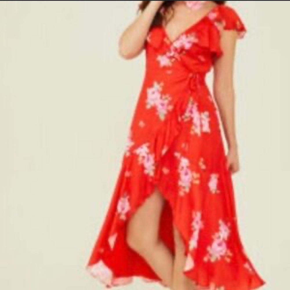 Altar'd State Floral Wrap Dress Size Medium NWT